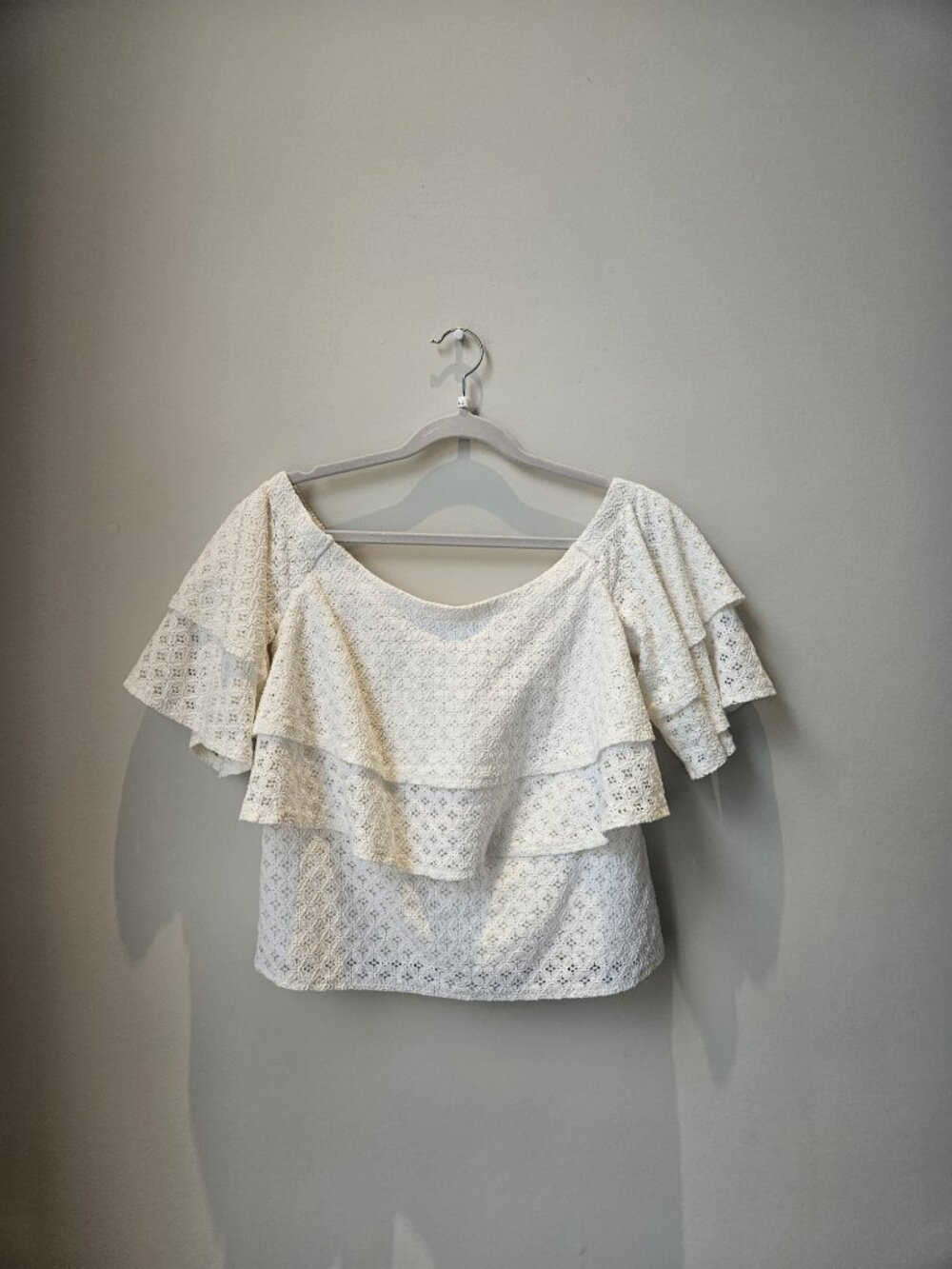BANANA REPUBLIC Lace Off-Shoulder Top XS